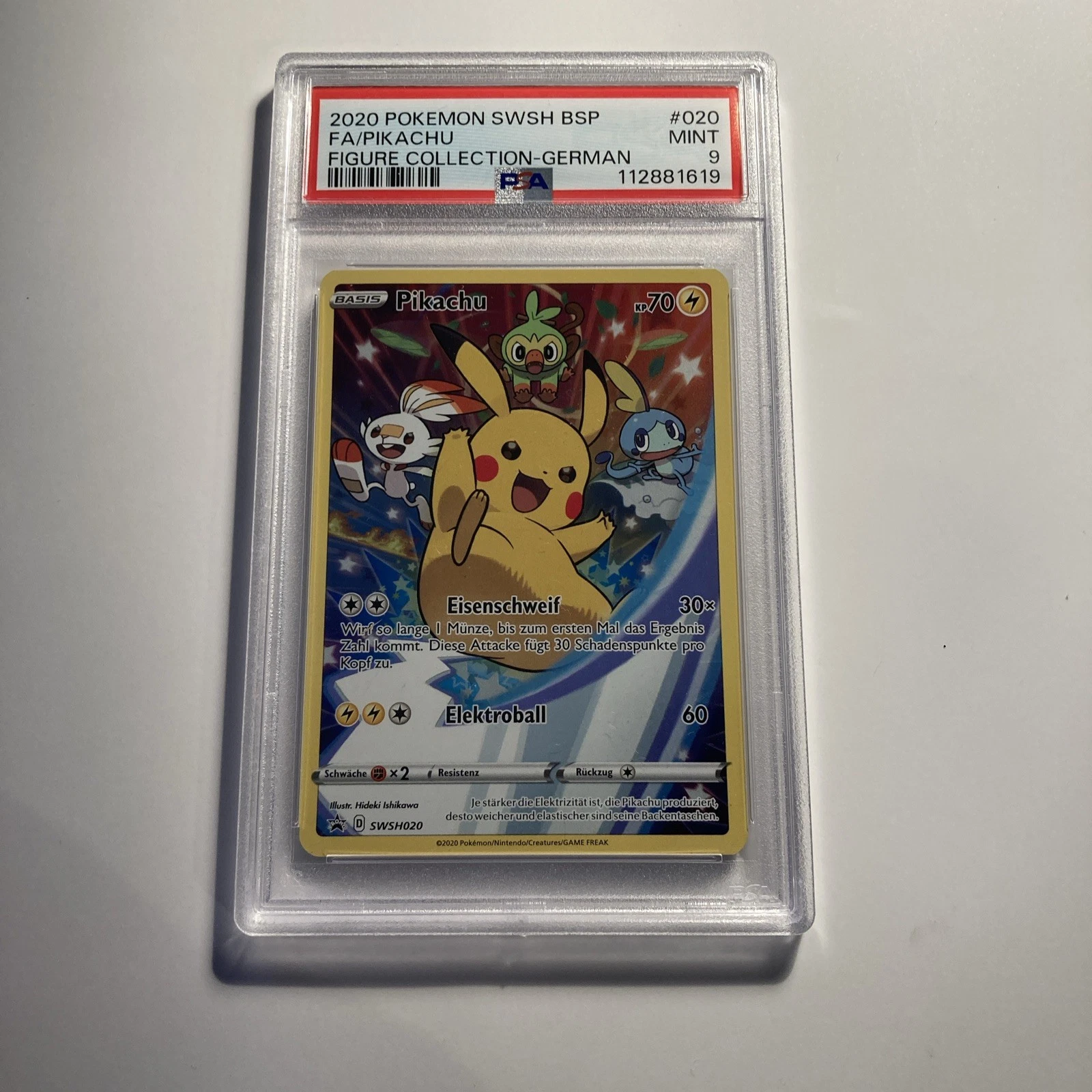 Pokémon Karte - Pikachu SWSH020 Fullart Black Star